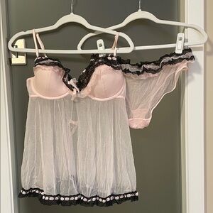 NWOT Elegant Pink and Black Lace Lingerie Set